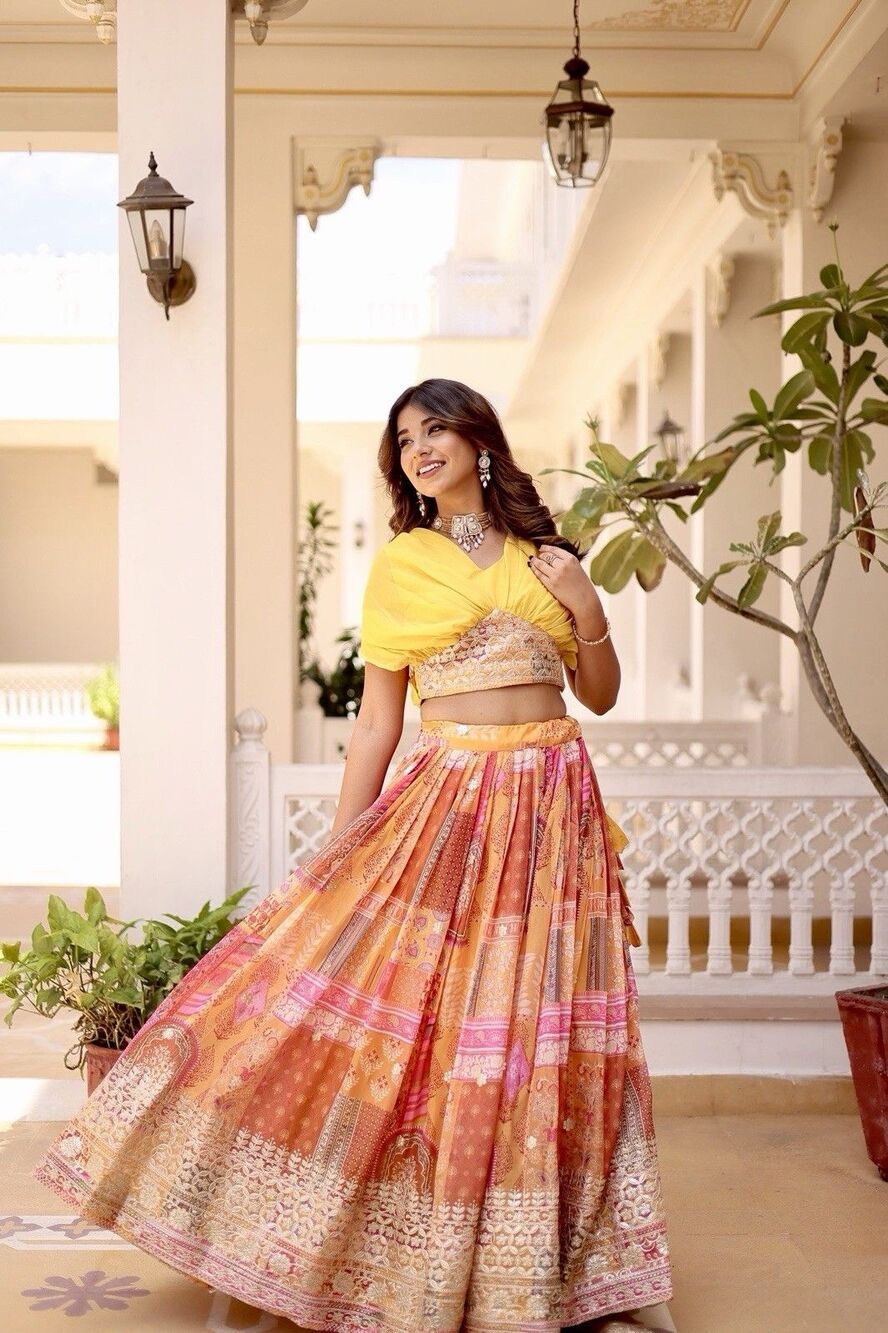LEHENGA CHOLI INDIAN BOLLYWOOD WEDDING PARTY WEAR INDO WESTERN GOWN  NWOT